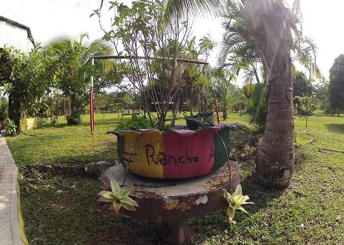 Rancho Alvarez & Albergue *