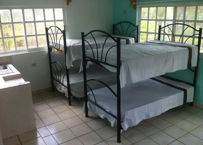 Rancho Alvarez & Albergue *